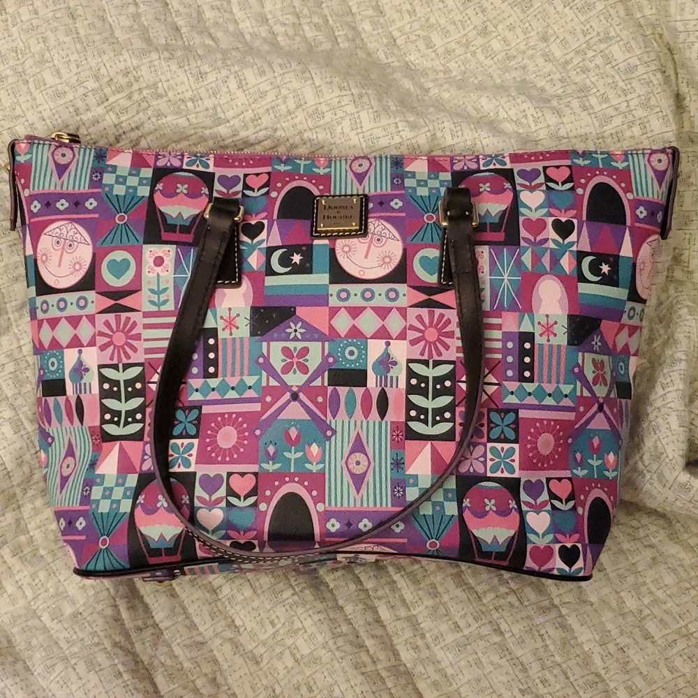 Dooney & Bourke - Disney It's a Small World - Shoulder Bag - Picture 1 of 16